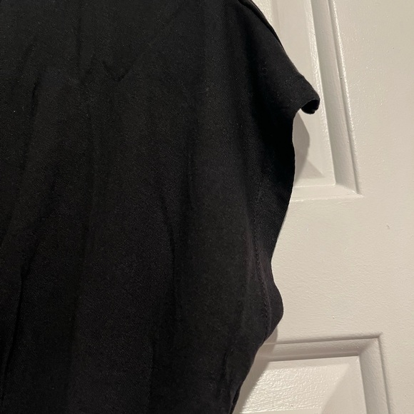 NWT Banana Republic Factory Women’s twist front tee - Picture 6 of 8